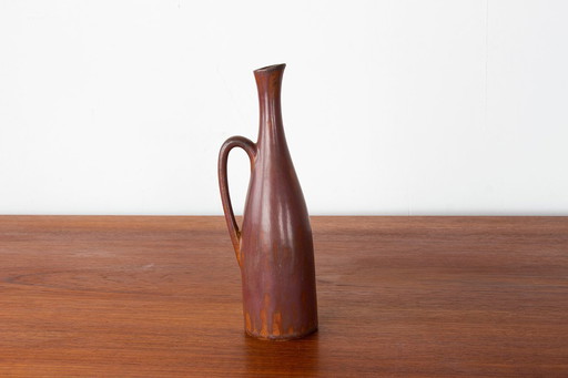 Vase, pichet, en céramique émaillée marrons par Gunnar Nylund pour Rörstrand Suède 1960.