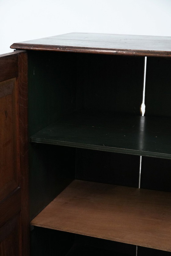 Image 1 of Antico mobile/cassettiera inglese in rovere dei primi anni del XIX secolo