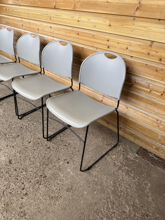 Image 1 of Set mit 4 originalen Comforto Stapelstühlen