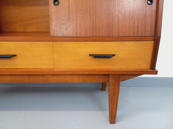 Image 1 of Credenza vintage in legno stile teak degli anni '60