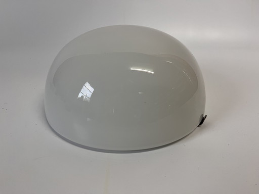 Lámpara de techo estilo Gispen de opalina blanca brillante de medio globo, mediados de siglo