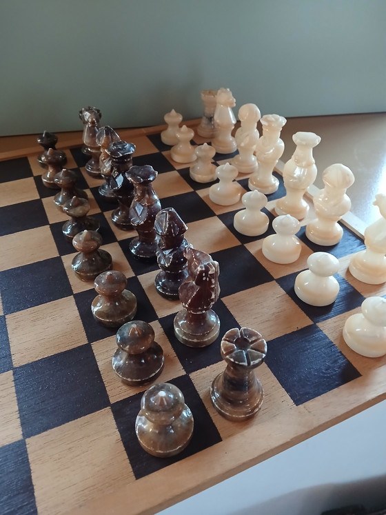 Image 1 of Marble chess set Italy king 8.5 cm