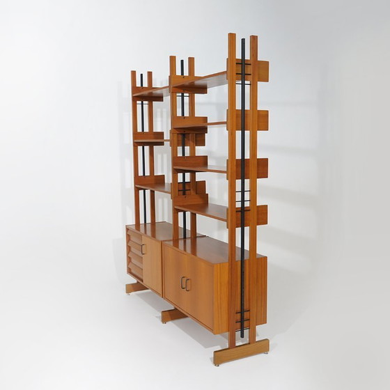 Modulares Bücherregal mit Ständern, 1960er Jahre – Bücherregale, Brass (photo 4 of 15)