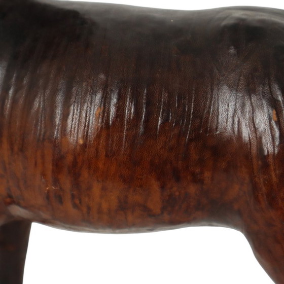 Statua scultura vintage di alce in pelle di metà secolo – Oggetti decorativi, Leather (photo 11 of 12)