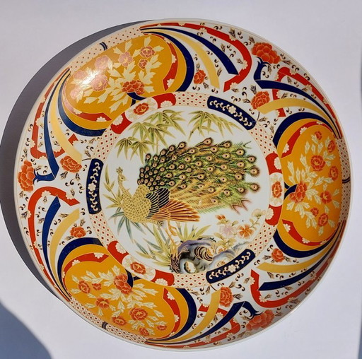Japanese-style Imari or Kutani design (peacock and floral motifs) 