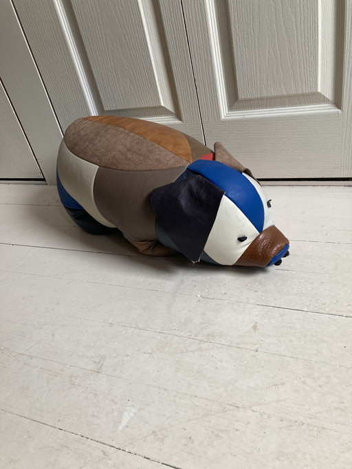 Krukje/voetenbankje/ objeto de diseño