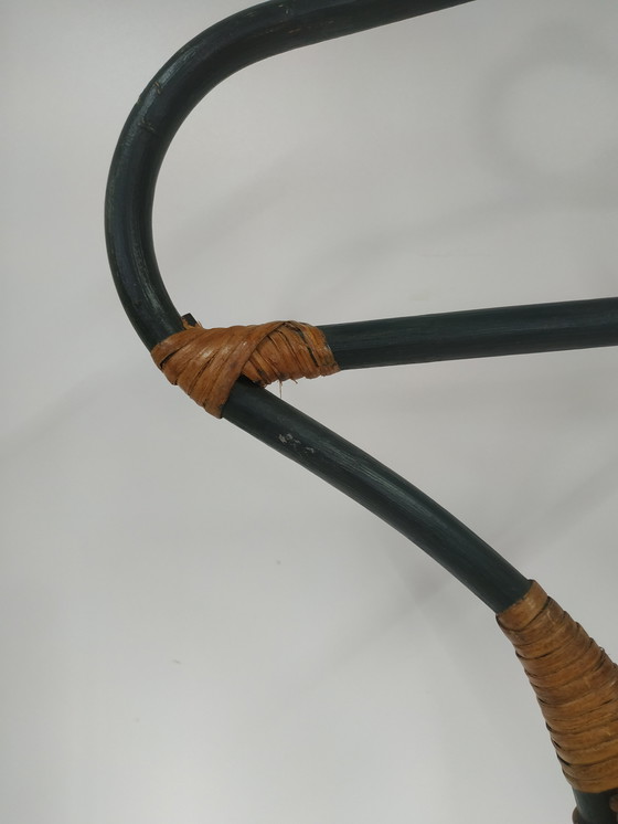 Image 1 of Rare robe vintage en rotin/objet d'art