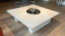 Table basse design travertin, sur mesure