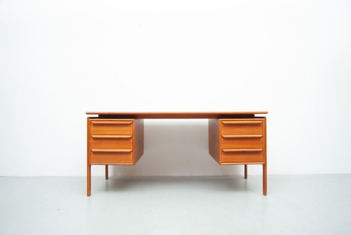 Teak Schreibtisch von GV Gasvig für GV Møbler, 1960er
