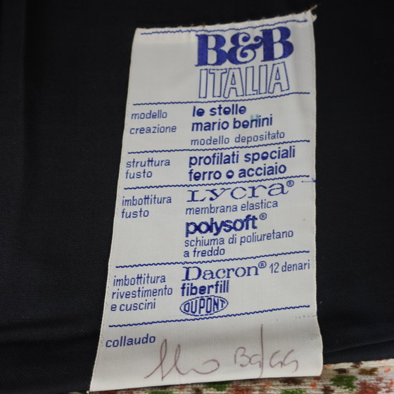 Image 1 of Mario Bellini B&B Italia Le Stelle fauteuil, modern design uit de jaren 70