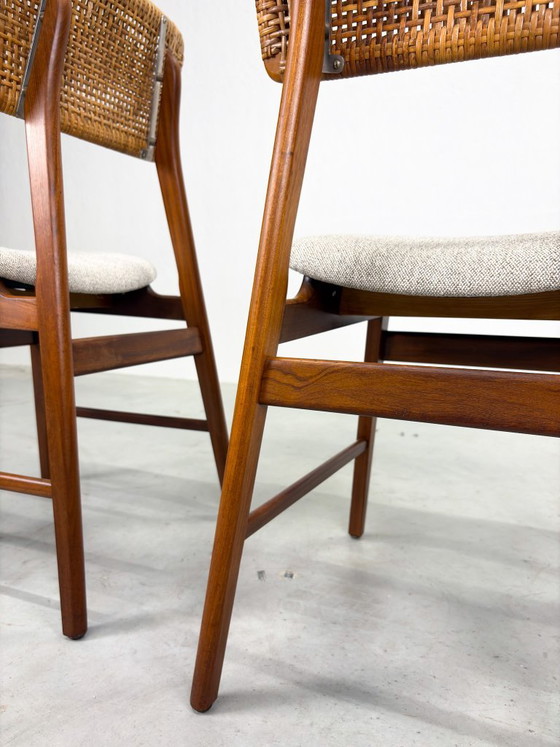 Set of Vintage Dining Chairs with Woven Cane Backrest – Wood (photo 18 of 19)