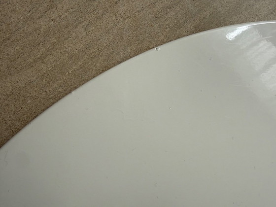 Image 1 of Saarinen round dining table 137cm white