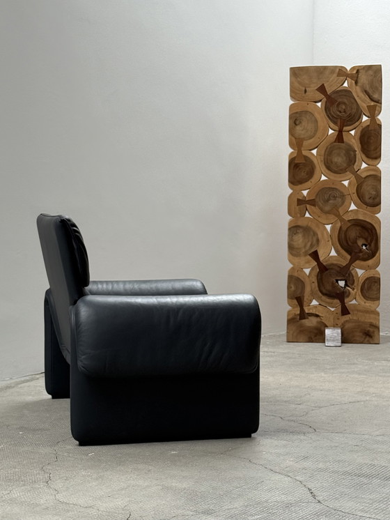 Image 1 of POLTRONA IN PELLE DE SEDE DS 2011 BLU SCURO