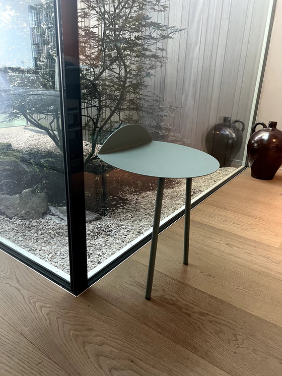 Image 1 of Menu Yeh Wall table