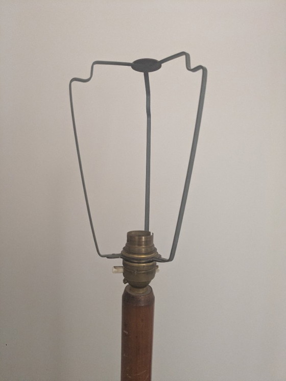 Image 1 of Teakhouten lampenstandaard uit het midden van de 20e eeuw