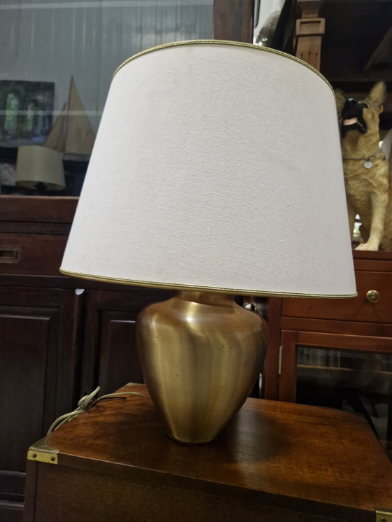 Image 1 of Beautiful large gold/brass table lamp