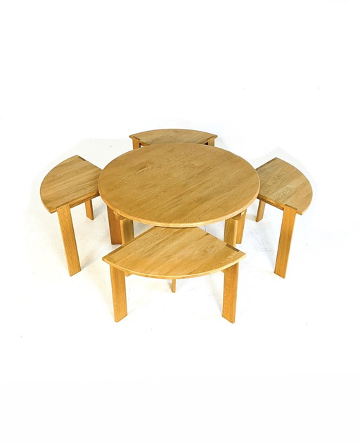 Table basse en chêne avec tabourets