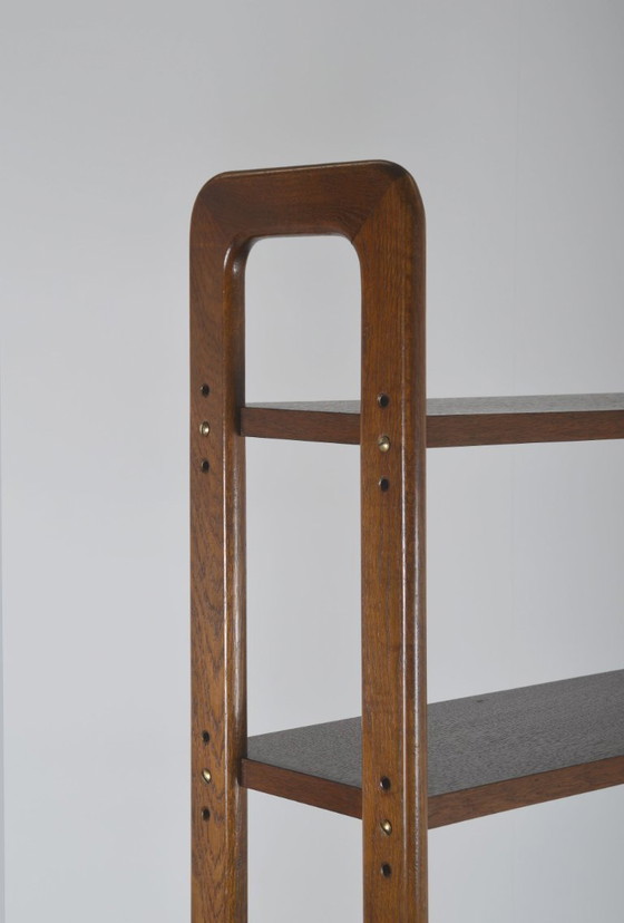 Image 1 of Estantería de pared danesa independiente con detalles de latón, década de 1960.