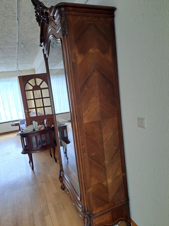 Image 1 of Display case (Louis XV style)