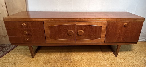 Mid-Century Retro Vintage Teak Sideboard by Beautility – 1960 Stylish & Functional | Cocktail Cabinet | British Craftsmanship
