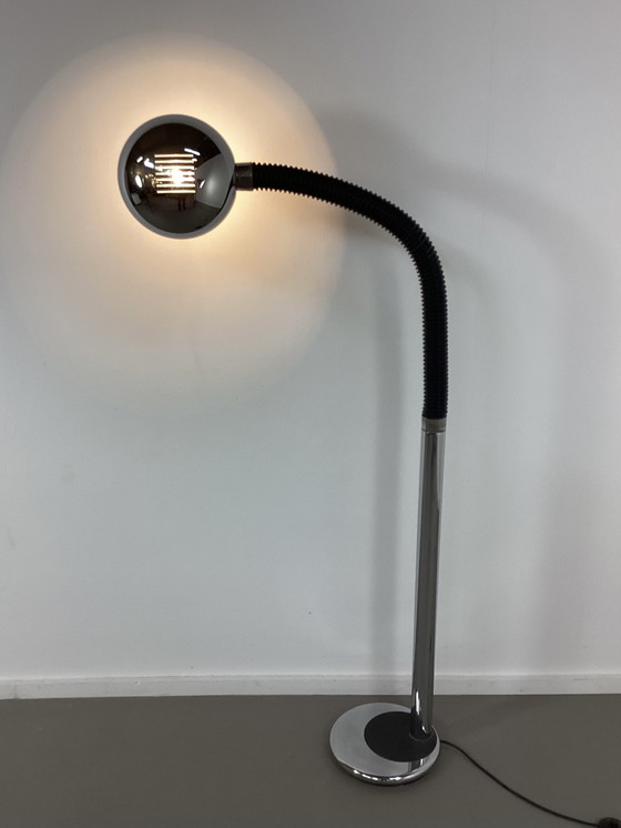 Image 1 of Vintage Herda gooseneck chromen vloerlamp lamp
