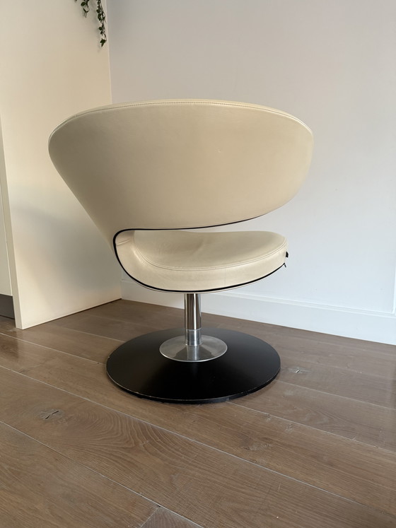 Sedia girevole dal design norvegese Variér (Stokke) Peel Club - Olav Eldøy - Pelle color crema (photo 2 of 5)