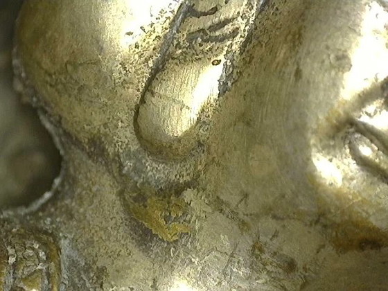 Guanyin china (Avalokiteshvara) con mil brazos y múltiples cabezas – Dinastía Qing LOTE 127 – Esculturas (photo 12 of 14)