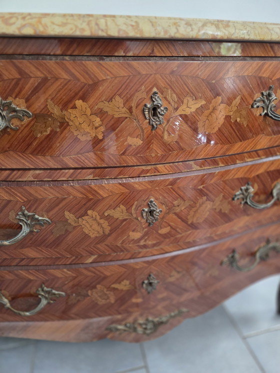 Cómoda estilo Luis XV – Wood, Bronze (photo 2 of 5)
