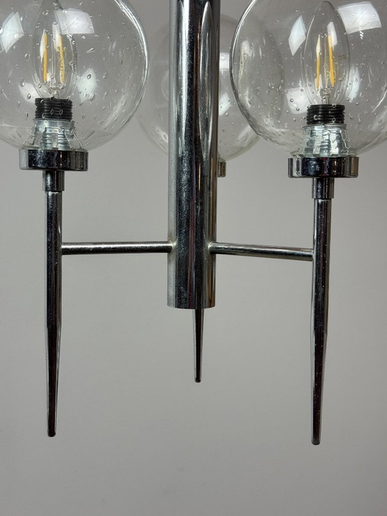 Image 1 of Lámpara colgante de tres globos cromada de diseño de mediados de siglo, Alemania, década de 1970