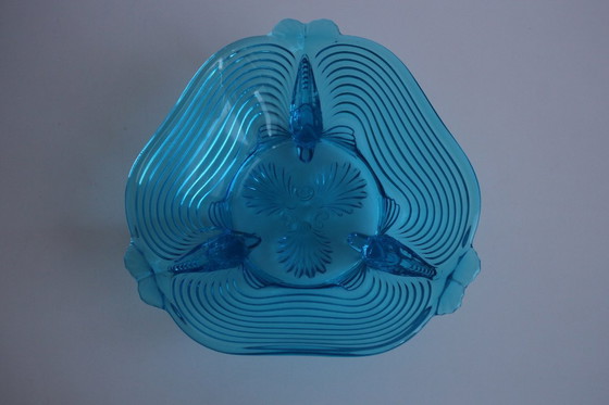 Image 1 of Raro cuenco de cristal Art Decó Josef Inwald con patas de pez, precioso azul intenso, años 30