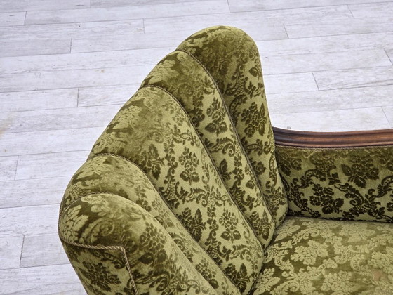 Image 1 of Fauteuil relax danois des années 1950, revêtement en velours, bois de chêne.