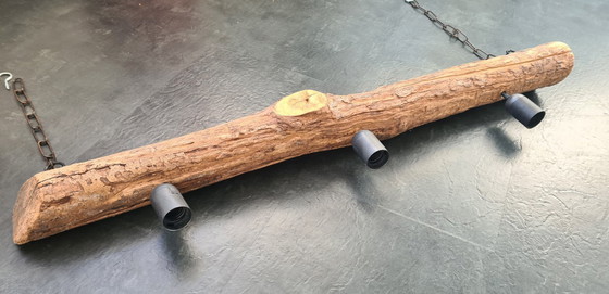 Image 1 of Suspension artisanale unique en forme de tronc d'arbre - 3 points lumineux