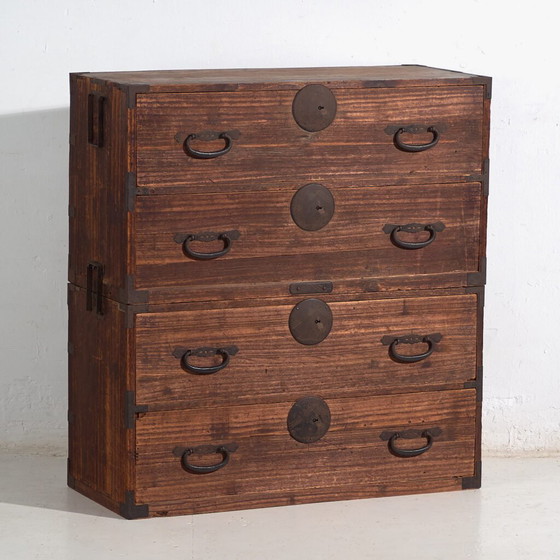 Antique Japanese Tansu Chest of Drawers - Meiji / Taishō Period (c. ) #5 – Iron (photo 4 of 40)