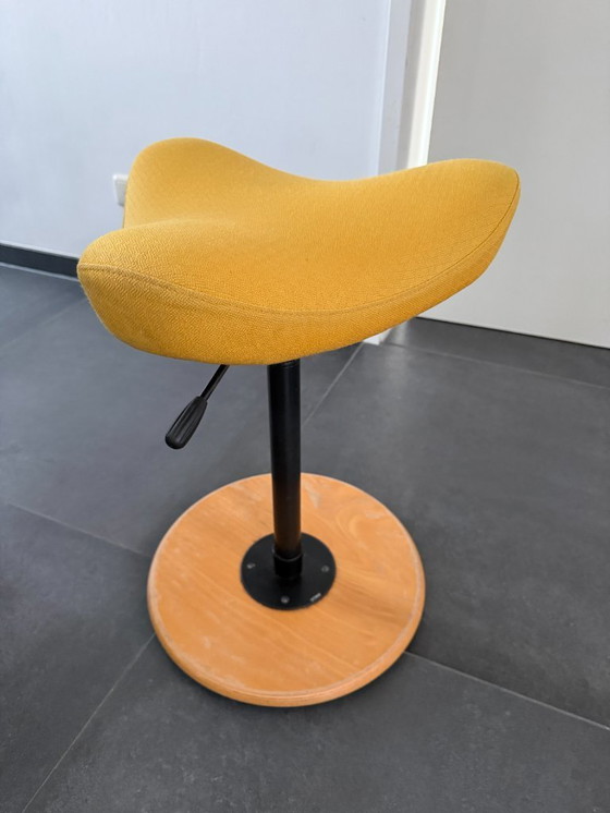 Image 1 of Déménagement Stokke Varier | tabouret ergonomique debout/assis