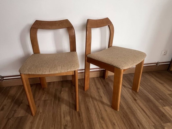 Image 1 of 2 Holzstühle