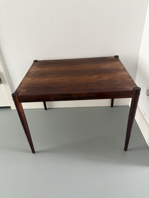 Deens Palissander houten bijzettafeltje 