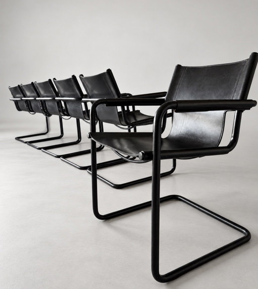 6 Vintage Mart Stam S34 — All Black — Black Leather