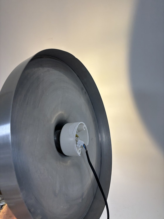 Image 1 of Grote Discus wandlamp ontwerp Charlotte Perriand voor Les Arcs, jaren 70.