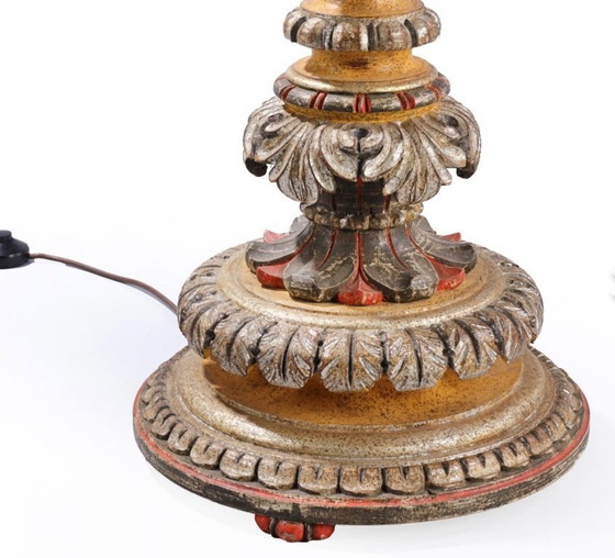 Image 1 of Italienische Stehlampe aus geschnitztem Holz aus der Mitte des 20. Jahrhunderts