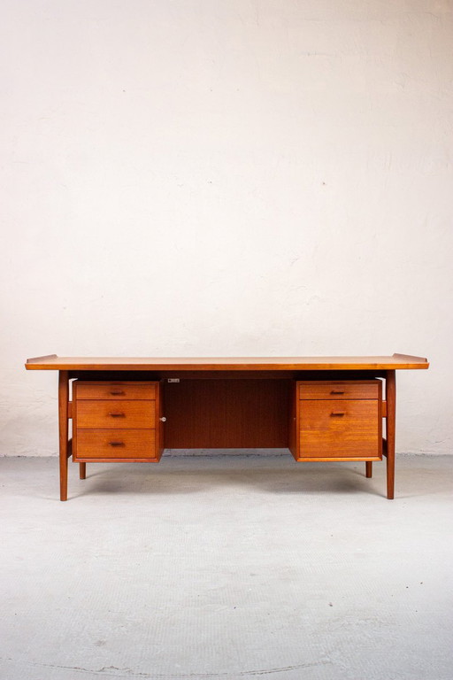 Deens Mid-Century Model 207 Bureau van Teak door Arne Vodder voor Sibast, jaren 60