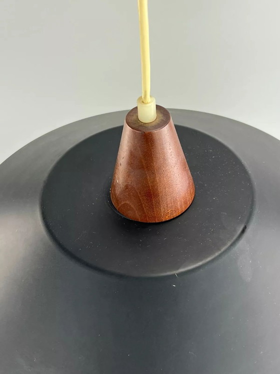 Image 1 of Lámpara de techo de los años 60 y 70, lámpara colgante de chapa metálica, diseño de la era espacial.