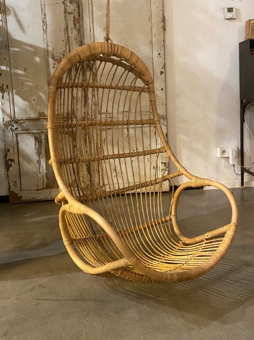 rotan hangstoel