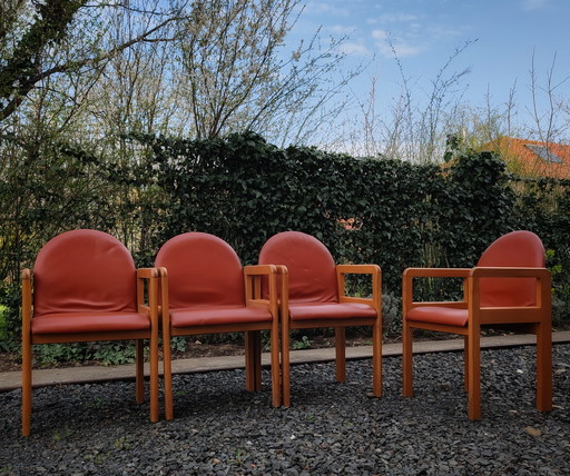 Set van 4 Italiaanse fauteuils uit de jaren 80