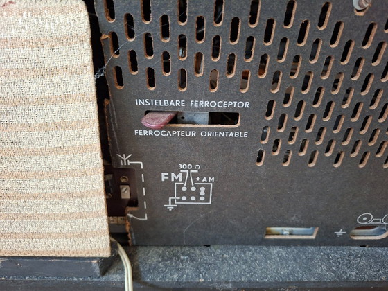 Image 1 of Vintage Philips B6X72A "D'Annunzio" Radio 1957