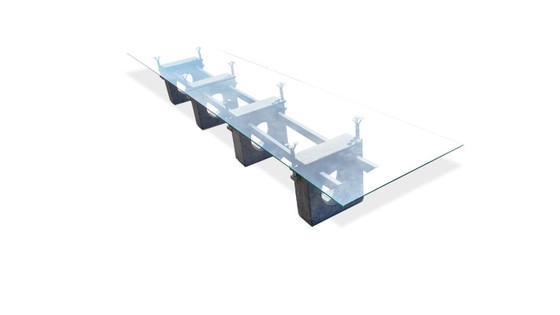 Image 1 of Enorme brutalistische betonnen vergader- of eettafel, jaren 70