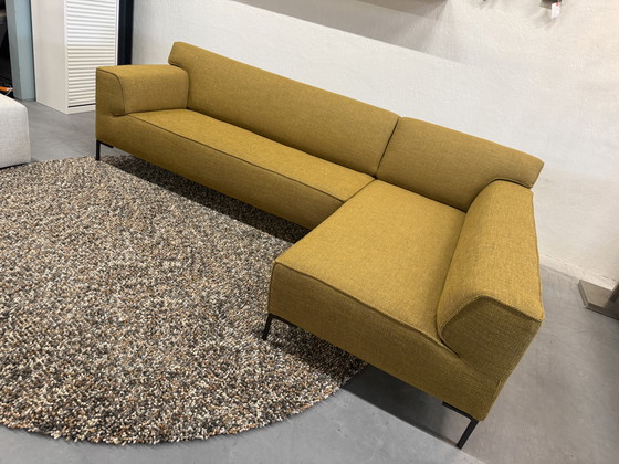 Image 1 of Design auf Stock Bloq Ecksofa Amaro Stoff Ockergelb