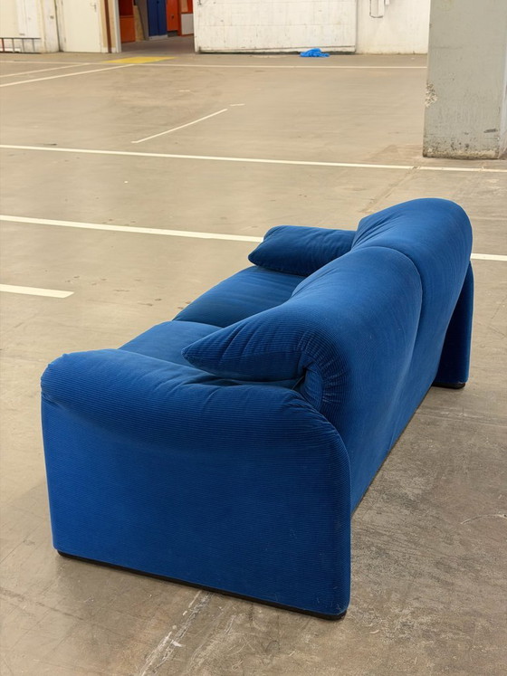 Canapé 2 places Cassina Maralunga | Bleu | Vintage – Canapés d'angle, Textile (photo 10 of 11)