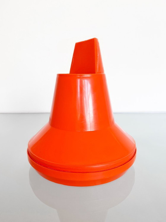 Image 1 of Vintage oranje 70s Giganplast Italy plastic kruk