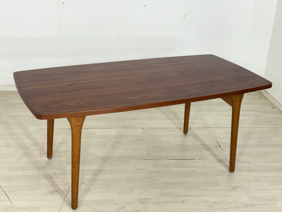 Image 1 of Magnifique table de salle à manger vintage design signée Henry Kjærnulf pour Bruno Hansen