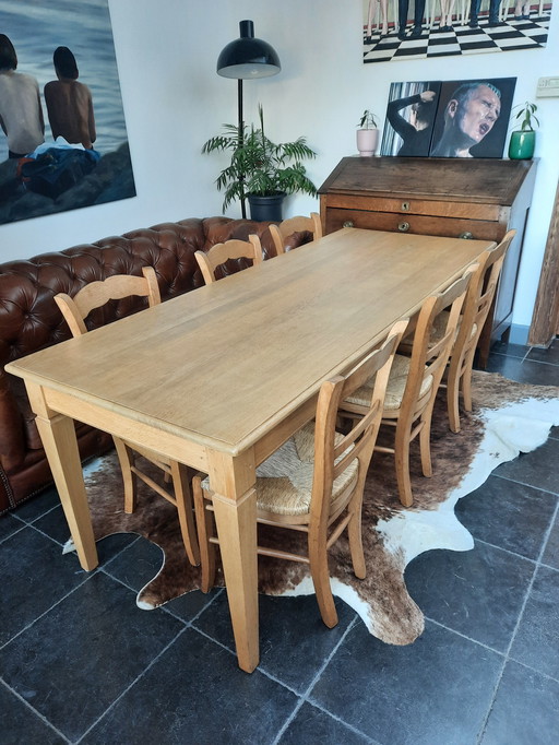 Oak Dining Table And 6 Matching Chairs